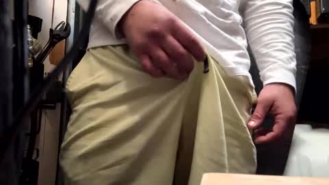 Snapshot of cock_strong_ chatting on October 26, 8:33 pm cock_strong_ online show from October 26, 8:33 pm