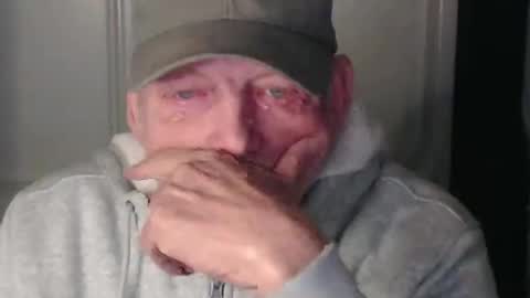 cockreadynow4u online show from January 14, 6:40 am