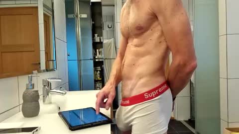 Cockvantage online show from September 9, 4:50 pm