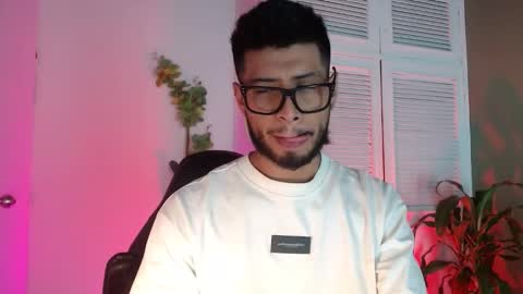 Colby online show from December 3, 8:04 pm