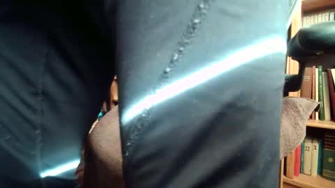 colchuck online show from April 15, 4:07 pm