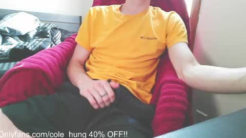 cole_hung online show from July 23, 9:45 pm