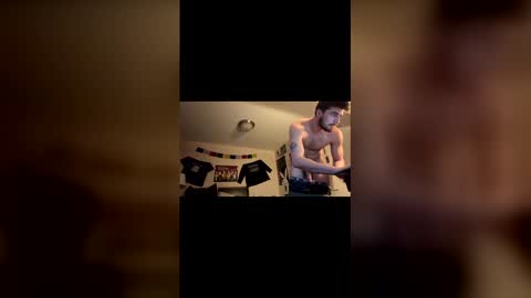 college_packing_8 online show from November 24, 9:38 pm