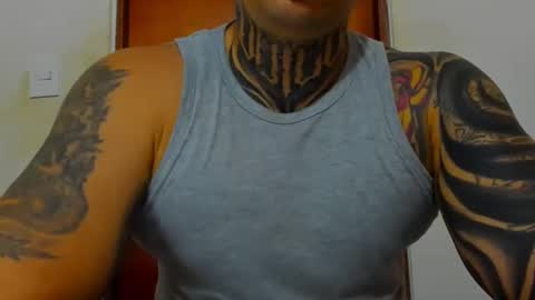 Snapshot of colombian_monster_cock chatting on October 8, 5:50 pm camilo online show from October 8, 5:50 pm
