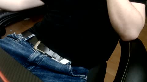 commanderchip online show from February 22, 4:48 pm