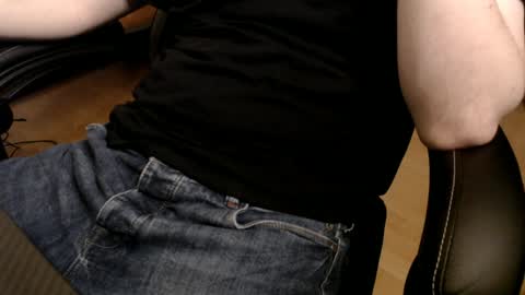 commanderchip online show from January 11, 1:01 pm