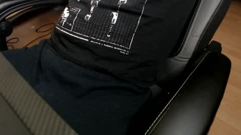 commanderchip online show from March 1, 12:01 pm