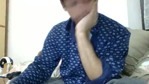 comobailamioso online show from November 23, 7:14 pm