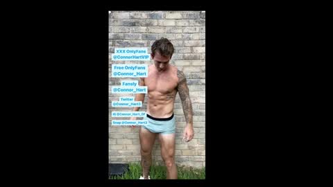 Snapshot of connor_hart chatting on September 22, 3:06 am Connor Hart online show from September 22, 3:06 am