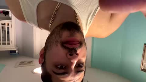 cookie_monster8593 online show from March 29, 12:49 pm