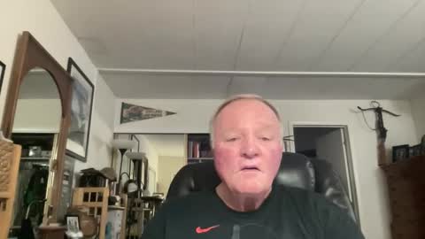 cookoosnest online show from January 17, 1:30 am