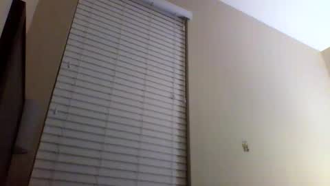 cooldude122222 online show from March 12, 11:42 am