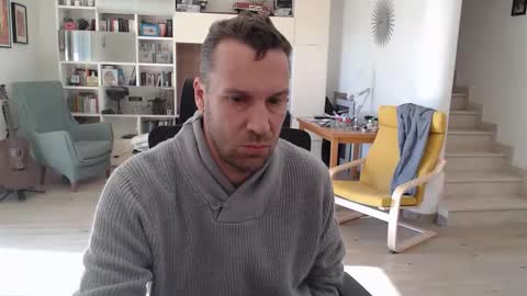 coolnerdguy79 online show from December 14, 11:06 am