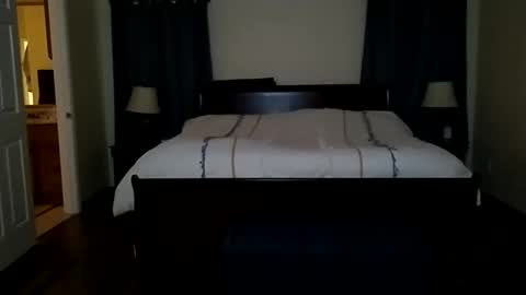 cowboyridesagain70 online show from November 1, 12:42 pm