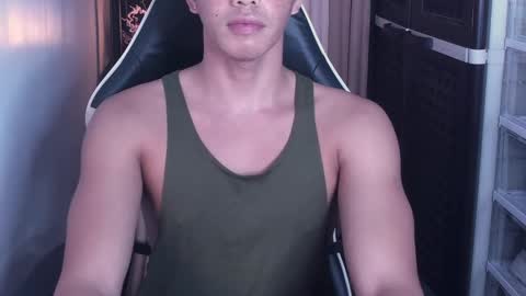 Snapshot of crazyasiancum chatting on February 14, 11:21 am Zion online show from February 14, 11:21 am