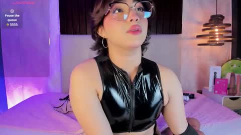 creamy_angelo online show from March 8, 8:35 pm