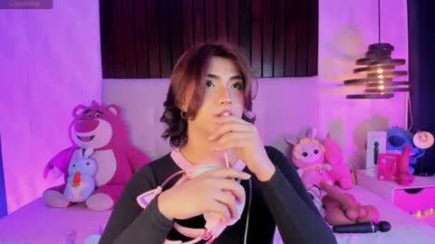 creamy_angelo online show from June 19, 2:06 am