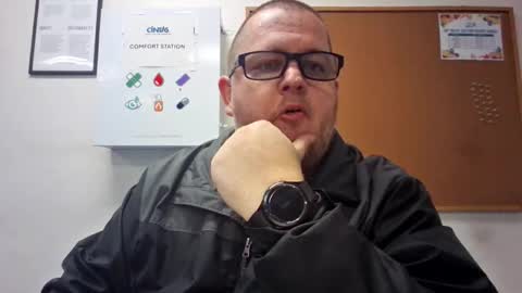 The hopeless romantic online show from December 21, 4:42 am