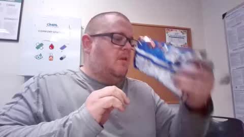 The hopeless romantic online show from January 11, 1:21 am