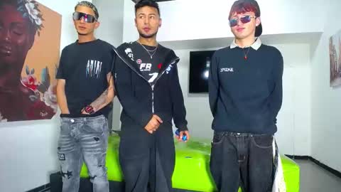 crismens online show from October 24, 12:51 pm