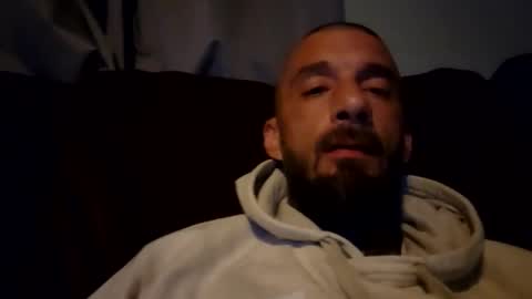 Snapshot of cristo8inch chatting on October 26, 11:29 pm cristo8inch online show from October 26, 11:29 pm