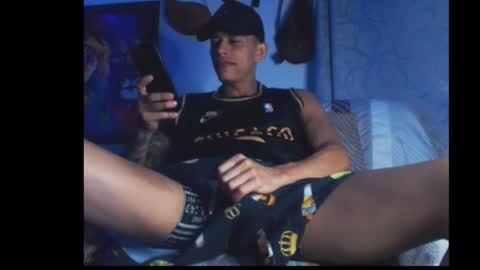 criistofer online show from September 11, 2:54 am