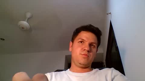 cristopher3042 online show from May 27, 5:04 am
