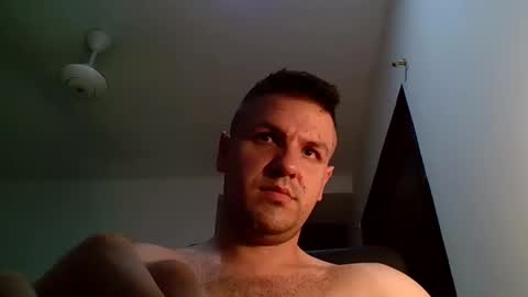 cristopher3042 online show from November 11, 1:10 am