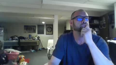 billybasement online show from April 8, 2:34 am