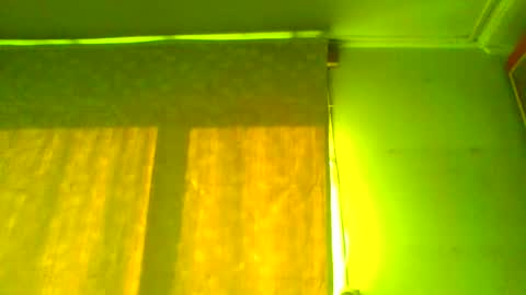 crmperez online show from May 20, 7:42 pm