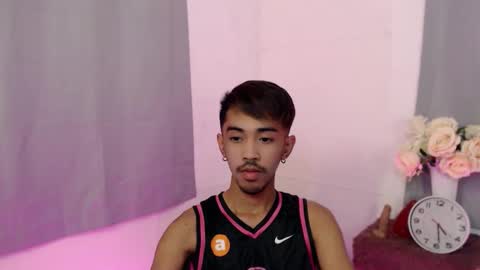 crocodale online show from September 26, 12:58 pm