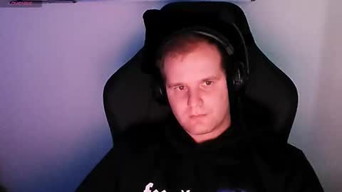 Anderson online show from December 5, 8:21 am