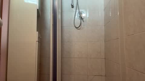 cruash online show from October 18, 10:53 am