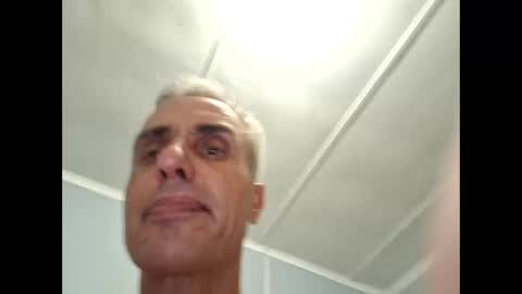 Crucut online show from December 22, 7:31 pm