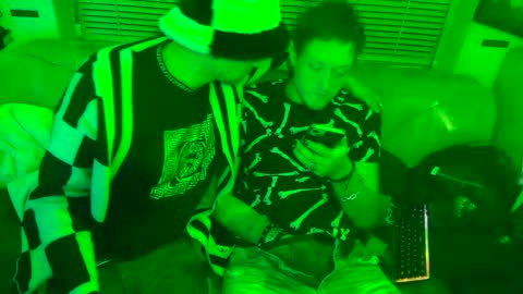 HornyFckerPhx online show from December 31, 6:02 pm