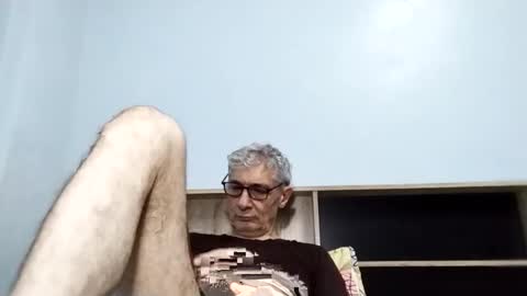 Snapshot of cucaio18 chatting on September 26, 11:52 am BIG UNCUT HARD COCK online show from September 26, 11:52 am