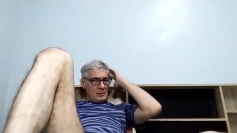 Snapshot of cucaio18 chatting on September 24, 8:46 am BIG UNCUT HARD COCK online show from September 24, 8:46 am