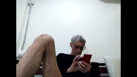 Snapshot of cucaio18 chatting on February 9, 12:51 am BIG UNCUT HARD COCK online show from February 9, 12:51 am