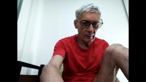 Snapshot of cucaio18 chatting on January 5, 1:58 pm BIG UNCUT HARD COCK online show from January 5, 1:58 pm