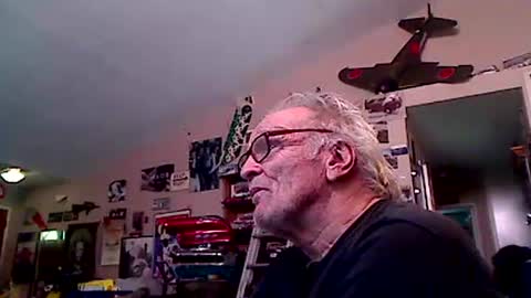 cuckingfunt online show from September 19, 11:37 pm