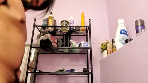 cucumbaboi online show from January 3, 4:55 am