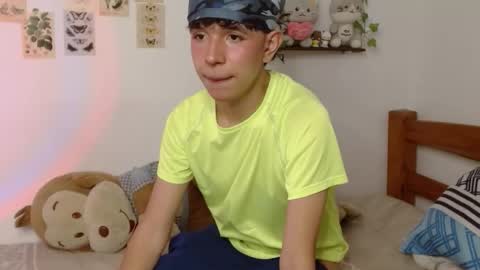 Cuddly online show from March 27, 10:22 pm