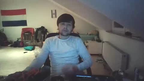 cuddlycrab48 online show from June 15, 10:35 pm