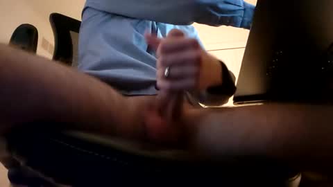 Snapshot of cumddy93 chatting on October 2, 7:29 pm cumddy93 online show from October 2, 7:29 pm