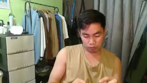 Snapshot of cumloader_ian4u chatting on October 20, 5:00 am IAN online show from October 20, 5:00 am