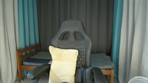 cummingyu online show from November 20, 5:12 pm