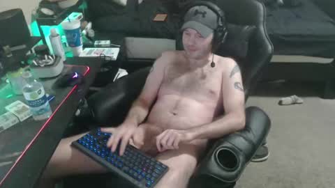 cumslinger2003 online show from December 22, 10:23 am