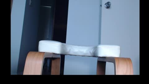 chattrbatr online show from August 5, 1:27 pm
