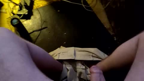 cumzzxx12322 online show from October 13, 6:41 am