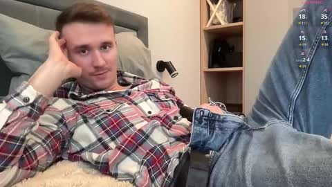 cute_skywalker online show from November 30, 12:18 pm